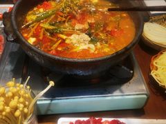 -黔有有贵州酸汤夺夺粉火锅(五味十字店)