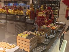 -广州万富希尔顿酒店·感趣自助餐厅·金秋蟹宴生蚝海鲜刺身烧烤