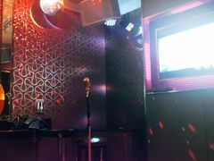 -乐界KTV(虹桥中心店)