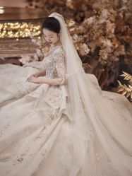 -伯瓷皇后婚纱艺术空间