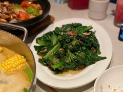 -肥仔文澳门猪骨煲(南京西路店)