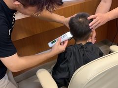 -首脑美容美发化妆美甲培训学校(龙岗校区)