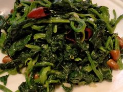 -鑫巴蜀小镇 · 水煮鱼专研店(玉桥店)