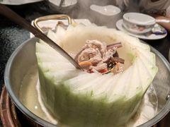 -得意咚瓜·顺德鱼生·冬瓜火锅(深圳首店)