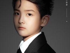 -茄子达人•镜像照相馆