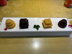 -大海碗·炸酱面·烤鸭·京菜(天坛店)