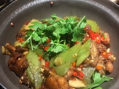 嫩子姜烧牛蛙-吃饭皇帝大(合生汇店)