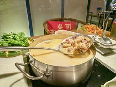 -尚尚仙·酸汤猪手·猪肚鸡火锅(华联万柳购物中心店)