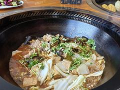 -缘福乡村铁锅炖民宿(八达岭店)