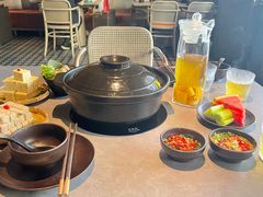 -罗勒家·养生火锅· Bistro(大望路店)