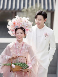 -麦田·婚纱摄影(天河新天地店)