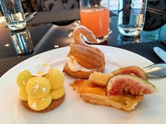 -圣丰索菲特·2 On 988 Café 自助餐厅