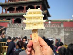 -南风大剧院莎梦二人转剧场