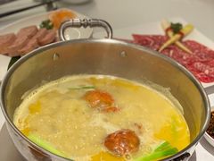 招牌鲍鱼大闸蟹-红雀围·海鲜火锅(陆家嘴中心店)