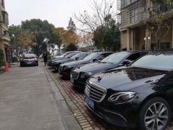 -宁波甬诚婚车(新典路店)