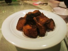 特色熏鱼-梅龙镇酒家(南京西路总店)