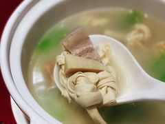 腌笃鲜-老吉士酒家(天平路店)