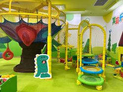 -莫莉幻想儿童乐园(北京金隅嘉品店)