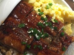 鳗鱼饭-初居食屋日式料理(万象城购物中心店)