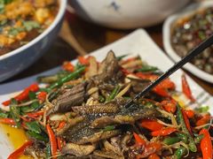 -李双猪·小龙虾·烧烤·羊肉煲(乐山店)