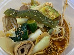 -八一路好吃街(雨田商务大厦店)