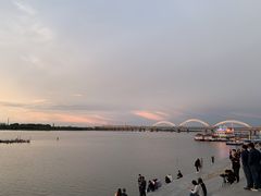 -人民防洪胜利纪念塔