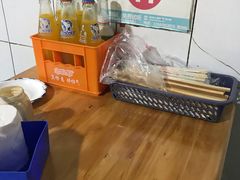-越洋肖氏老米线(杨家坪店)