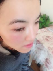-爱美睫美甲会馆