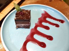 -米德维奇俄式西餐厅(西六道街店)