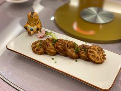 XO酱烧莲藕夹-银都上海菜馆(粤海东路店)