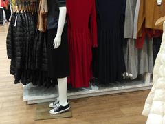 -优衣库(上海虹口龙之梦店)