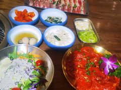 -明洞阿姨·韩式酱蟹烤肉·创意料理(三元桥店)