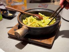 -不二啫·广府啫啫煲(江燕路万科里店)