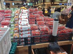 -胖东来生活广场(健康路店)