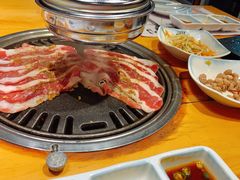 厚切五花肉-唯成•韩国炭火烤肉 유성고기