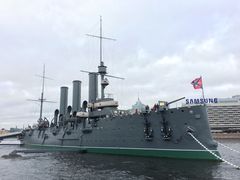 -阿芙乐尔号巡洋舰