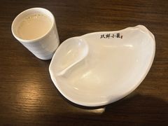 -玖鲜小笼(中山广场店)