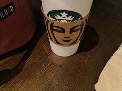 -星巴克臻选(南京金茂览秀城店)