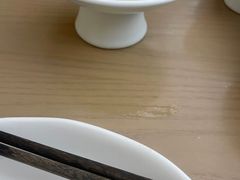 头牌手拆新鲜蟹黄灌汤包-苏小柳点心·手作小笼包(浦东嘉里城分院)