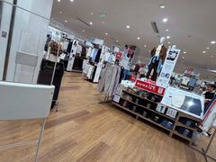 -优衣库(太原茂业天地店)