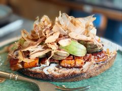 鳗鱼牛油果无花果全麦吐司-O'mills Sourdough Bakery&Bistro(永嘉路店)