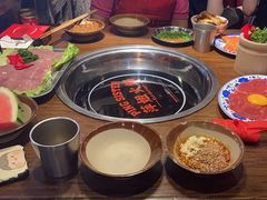 -萍姐火锅·公路夜市(武汉首店)