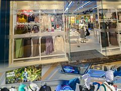 -百联奥特莱斯广场(武汉盘龙店)