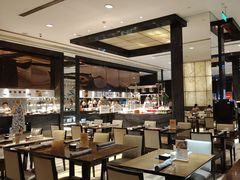 -北京希尔顿逸林酒店-逸轩西餐厅-自助餐厅