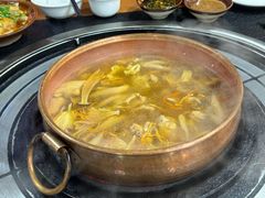 -阿山卓·野生菌火锅·纳西火塘烤肉