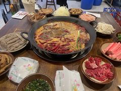 -黄潇洒老火锅(九眼桥宏济巷店)