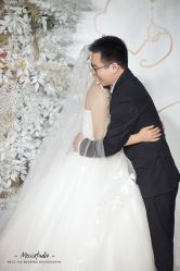 -MECCI婚礼摄影跟拍(红东方广场店)