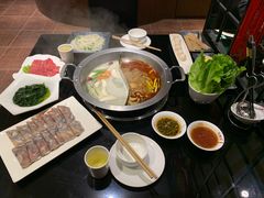 -吴记老锅底麻辣火锅(福州路店)