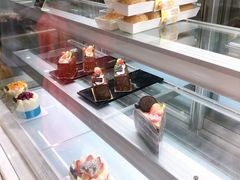面包甜点陈列柜-乐滋贝尔(新安店)