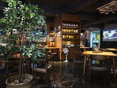 -JINNS锦时 steak&pizza(浸信会礼拜堂旧址店)